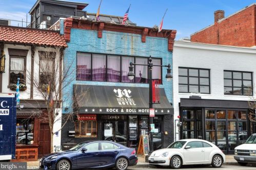 1111 Holbrook Ter, Washington DC 20002-2704 exterior