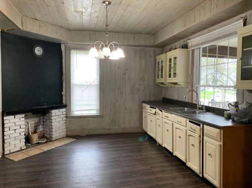 600 Detroit St, Bellefontaine OH  43311-1713 exterior