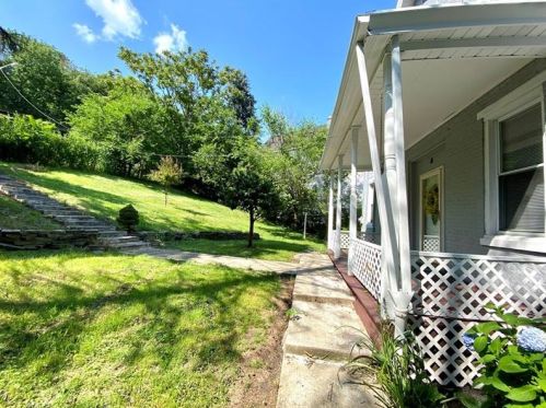 568 Hazelwood Ave, Pittsburgh, PA 15207-1231