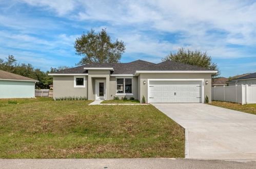 450 Lark Ct, Kissimmee, FL 34759-4429