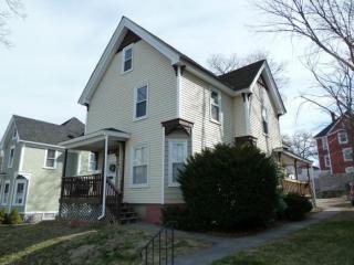 329 Walnut St, Manchester, NH 03104-3152
