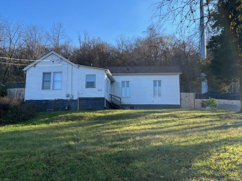 906 7th Ave, Newport, KY 41074-1337