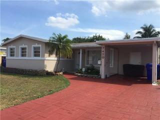 7450 Polk St, Hollywood, FL 33024-7235