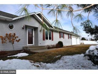 296 Arbor Hills Dr, Hudson WI  54082-2139 exterior