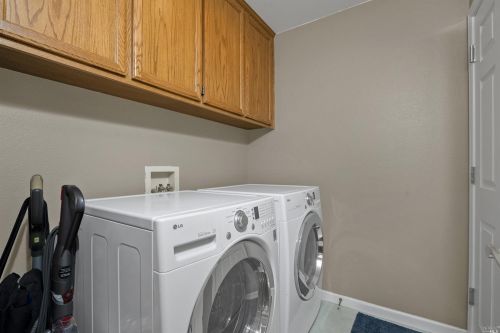 5743 Owls Nest Dr, Santa Rosa CA  95409-4350 exterior