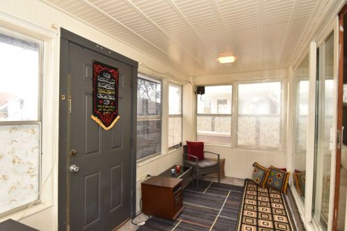 445 75th St, Milwaukee WI  53213-3521 exterior