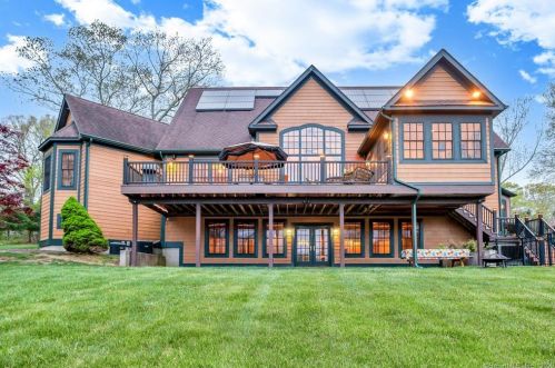 550 Colonel Ledyard Hwy, Gales Ferry, CT 06339-1649
