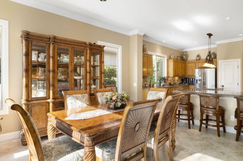 150 Kavenish Dr, Rancho Mirage CA  92270-3228 exterior