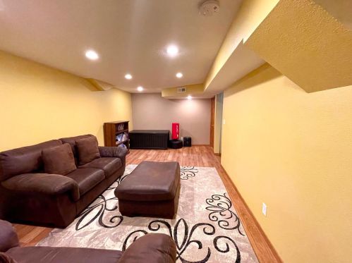 930 Victoria St, Fairmont MN  56031-4354 exterior