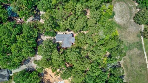 203 Bogey Ln, Browndell, TX 75931-7260