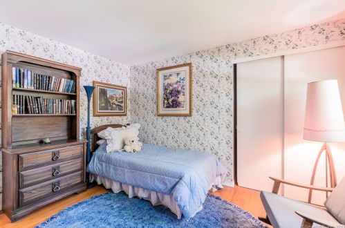 10 Lee Dr, Lyme CT  06371-2111 exterior