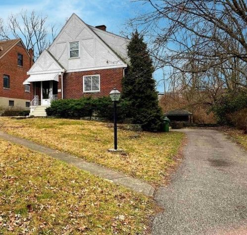31 Sunnymede Dr, Covington, KY 41017-2816