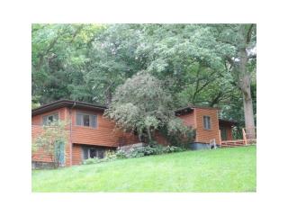 1352 Old Springfield Pike, Xenia OH  45385-1244 exterior
