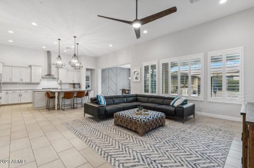 5534 Oyer Ln, Cave Creek AZ  85331-2544 exterior