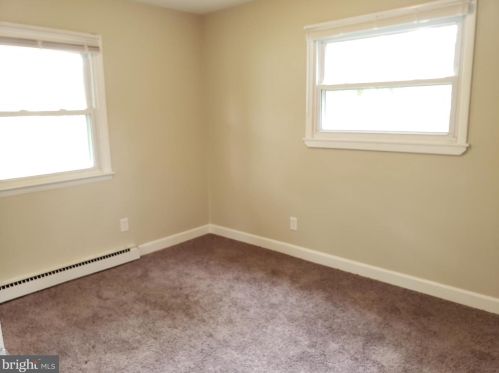 305 Blackfoot Trl, Browns Mills NJ  08015-6213 exterior