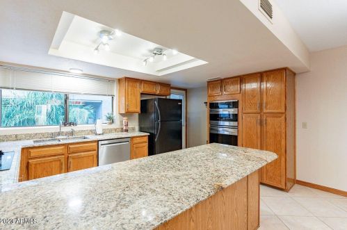 15951 Thistle Dr, Scottsdale AZ 85268-4348 exterior