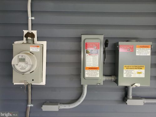 42 Bayberry Ln, Willingboro NJ  08046-1608 exterior