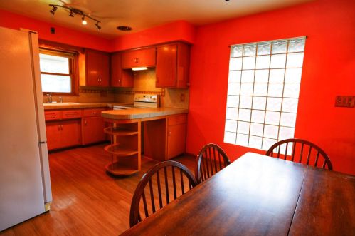 3682 Ramsey Ave, Cudahy WI 53110-3000 exterior