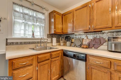 220 Prospect St, Camden NJ  08109-2613 exterior