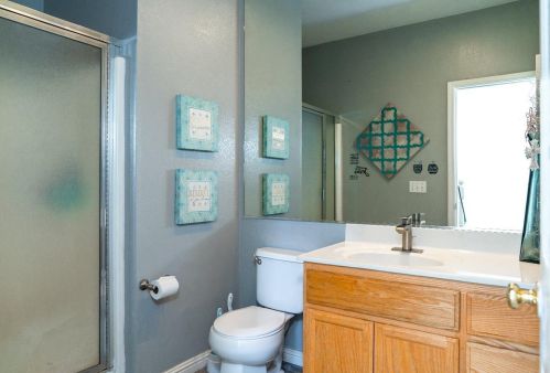 5812 Homewood Way, Riverbank CA  95367-9550 exterior