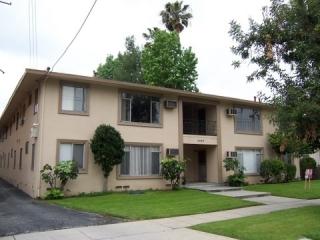 2424 Mohawk St, Pasadena CA  91107-4203 exterior