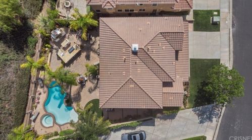 21831 Maged Ct, Santa Clarita, CA 91390-5719