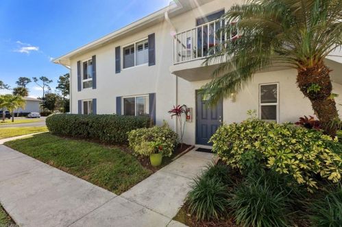 263 Candycane Ln, Naples, FL 34112-5130