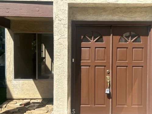 5329 Captains Pl, Calabasas CA  91301-1923 exterior
