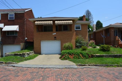 2315 Harrison St, Mckeesport, PA 15132-5734