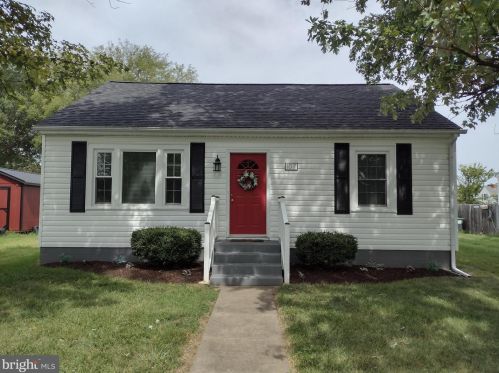 107 Hamilton St, Fredericksburg VA  22408-2925 exterior