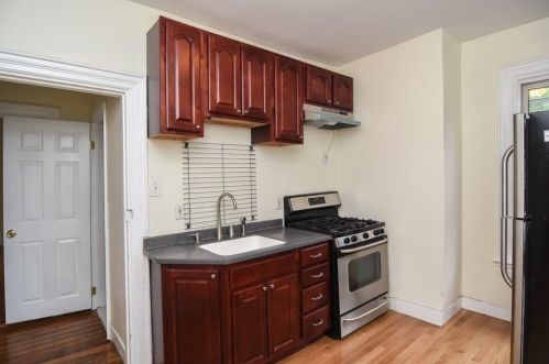 39 Clifford St, Boston MA  exterior