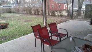 156 Center St, London OH  43140-9795 exterior