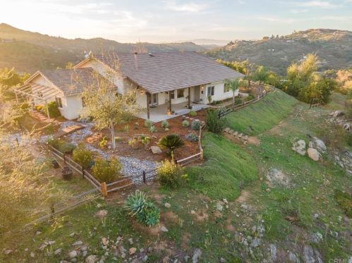 29523 Anthony Rd, Valley Center, CA 92082-4031