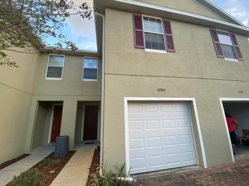 10589 Regent Square Dr, Orlando, FL 32825-4523