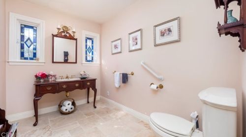 2229 Euclid Ave, Upland CA  91784-1305 exterior