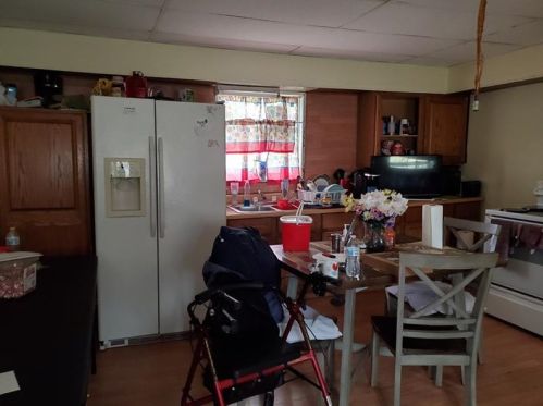 2967 State St, New Castle PA  16101-8649 exterior