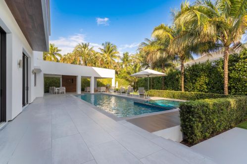 368 Silver Palm Rd, Boca Raton FL  33432-7979 exterior