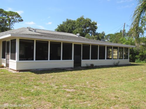 4480 Olympic Dr, Cocoa, FL 32927-3538