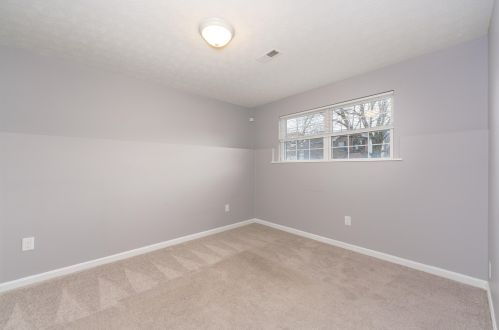 2569 Evergreen Dr, Covington KY  41017-9450 exterior