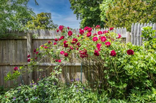 57 Grand Pl, Elwood NY  11731-3019 exterior