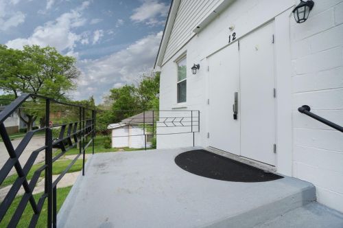 12 New St, Liberty Township OH  45036 exterior