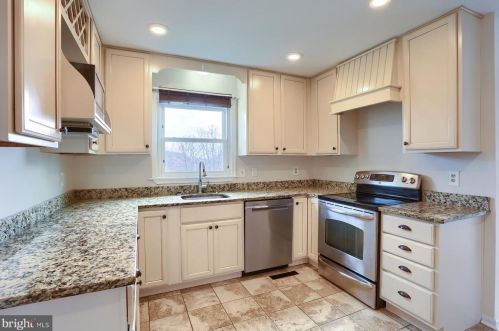 70 Acomo Dr, Siddonsburg PA  17019-9782 exterior