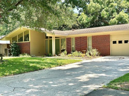 604 Camborne Ave, Fort Walton Beach, FL 32547-1703