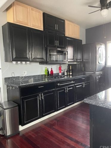 4360 Howe St, Oakland, CA 94611-4724