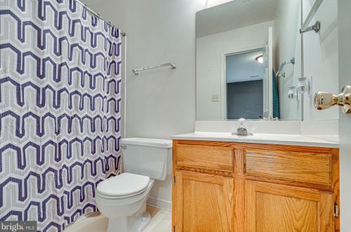 6404 Forest Grove Dr, Fredericksburg VA  22407-6344 exterior
