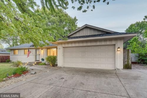 248 150th St, Saint Paul, MN 55124-9103