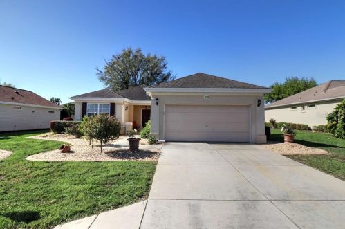 9296 128th St, Summerfield, FL 34491-9709