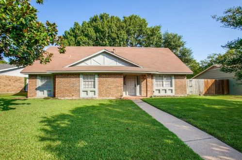 2605 Charter Oak Dr, Plano TX  75074-2919 exterior