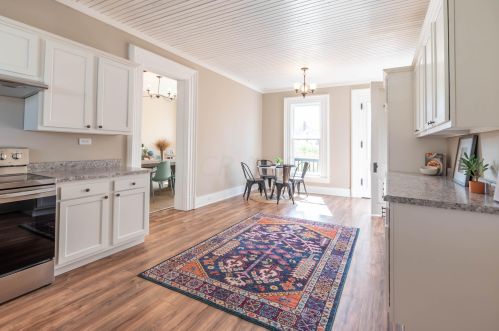 147 High St, London OH  43140-1315 exterior