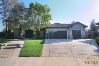 8900 Bienvenu Ct, Bakersfield, CA 93312-1950